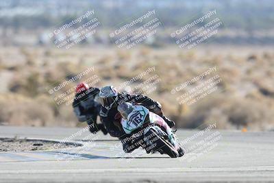 media/Dec-07-2025-CVMA (Sun) [[3e7d2de5dc]]/Race 12- Formula 40 MW and LW/